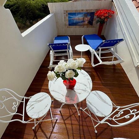 פאלם ביץ' Boutique Hotel Swiss Paradise Aruba Villas And Suites מראה חיצוני תמונה